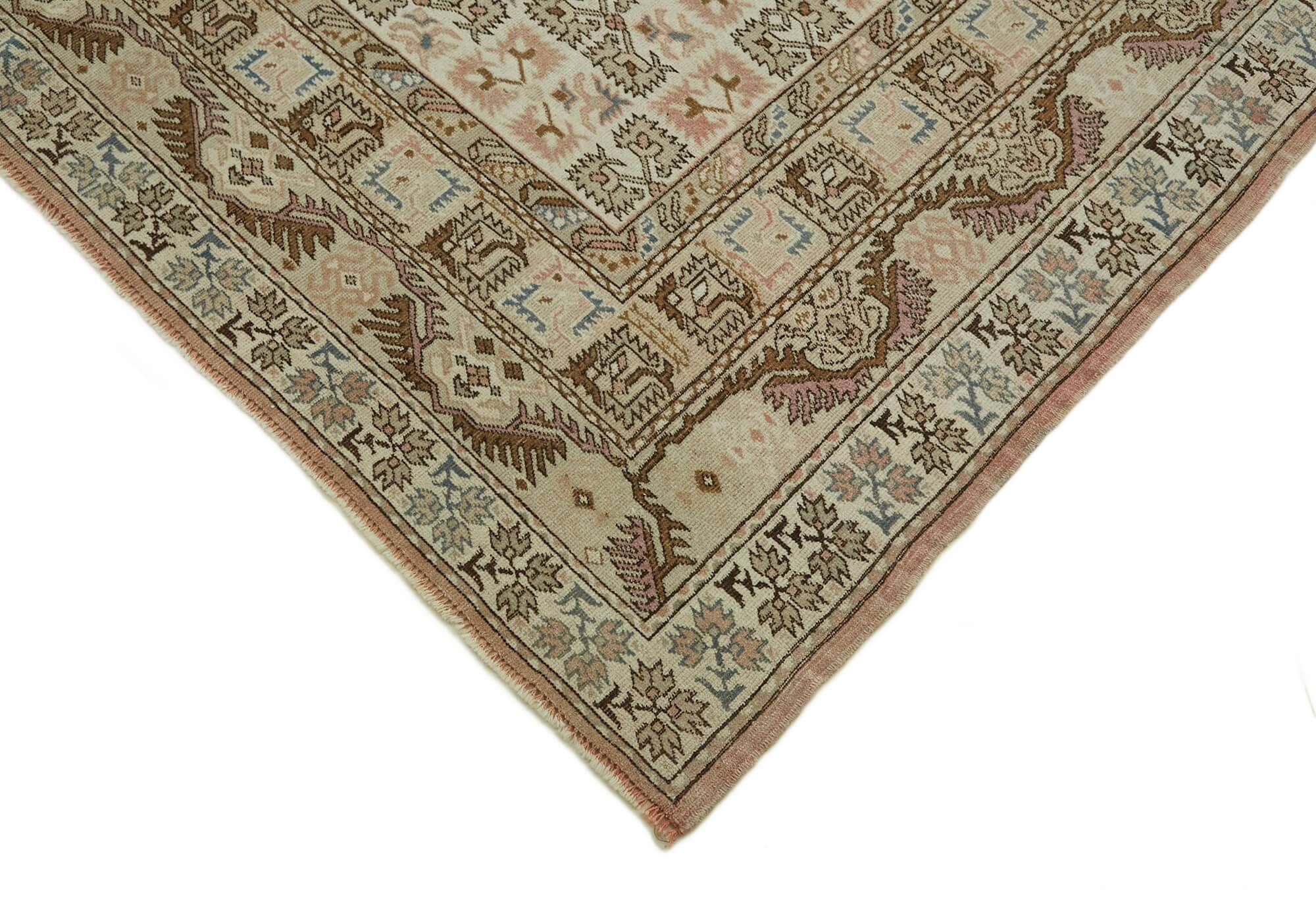 Turkish Vintage Anatolian Rug 207 cm x 293 cm
