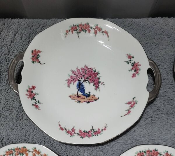 Service à gâteau dessert complet en porcelaine de Limoges en très bon état