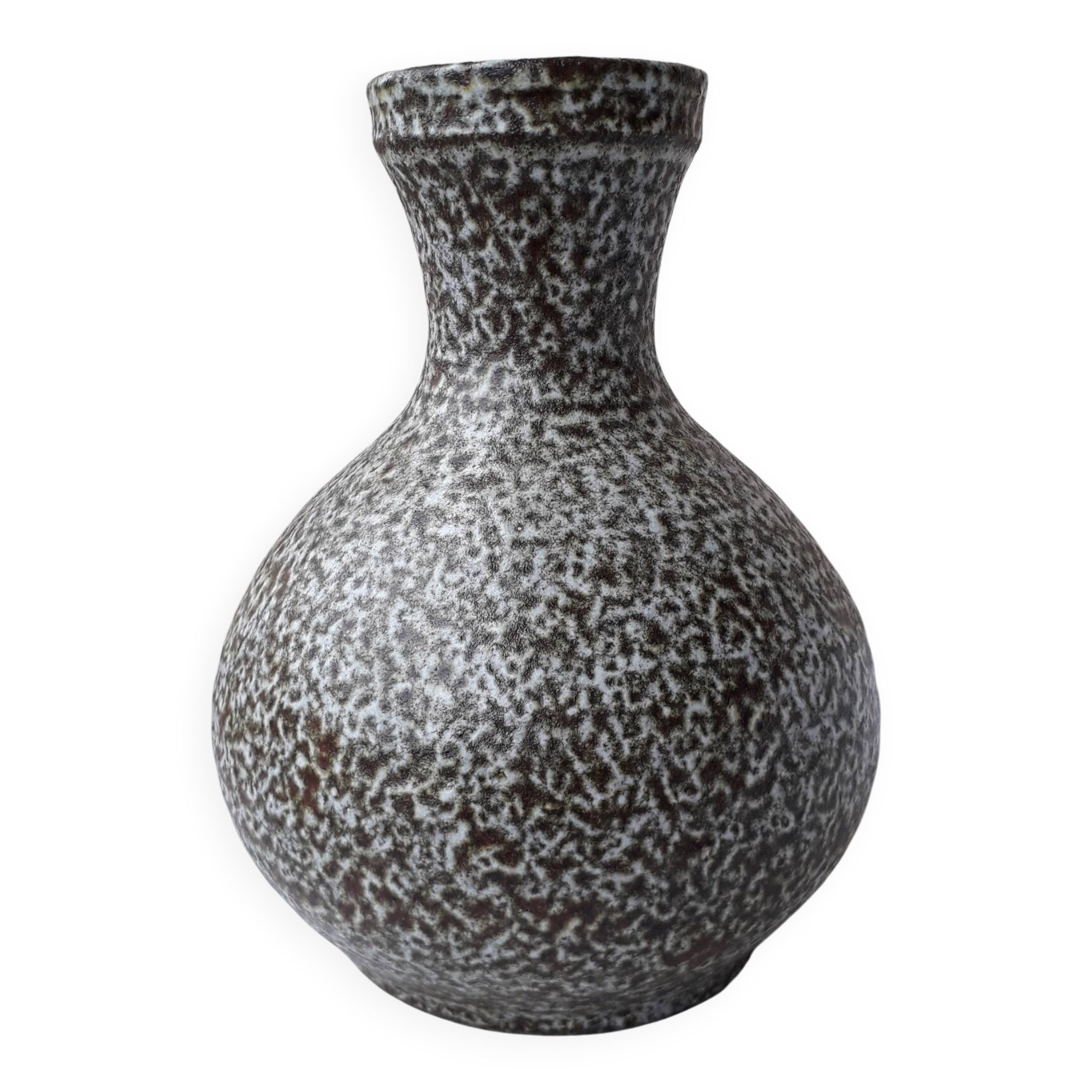 Ceramic vase