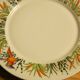 6 assiettes à dessert en porcelaine épaisse en très bon état.