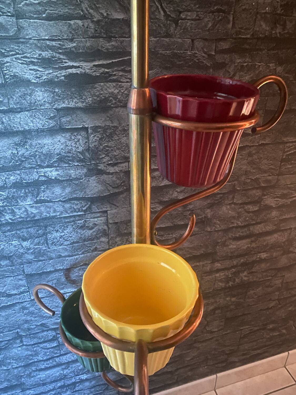 Very beautiful vintage plant stand lamp