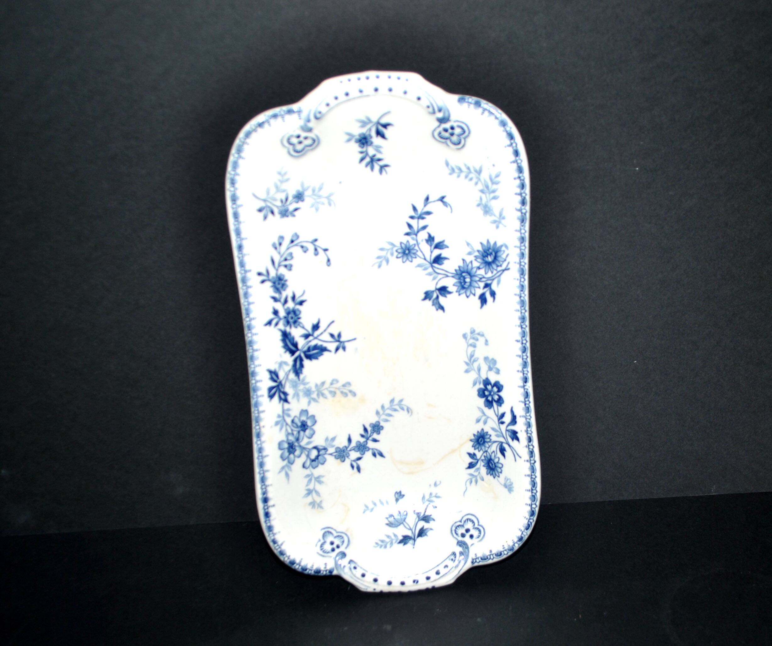 Antique Dugazon 1900 earthenware dish from BOCH Frères KERAMIS in Belgium