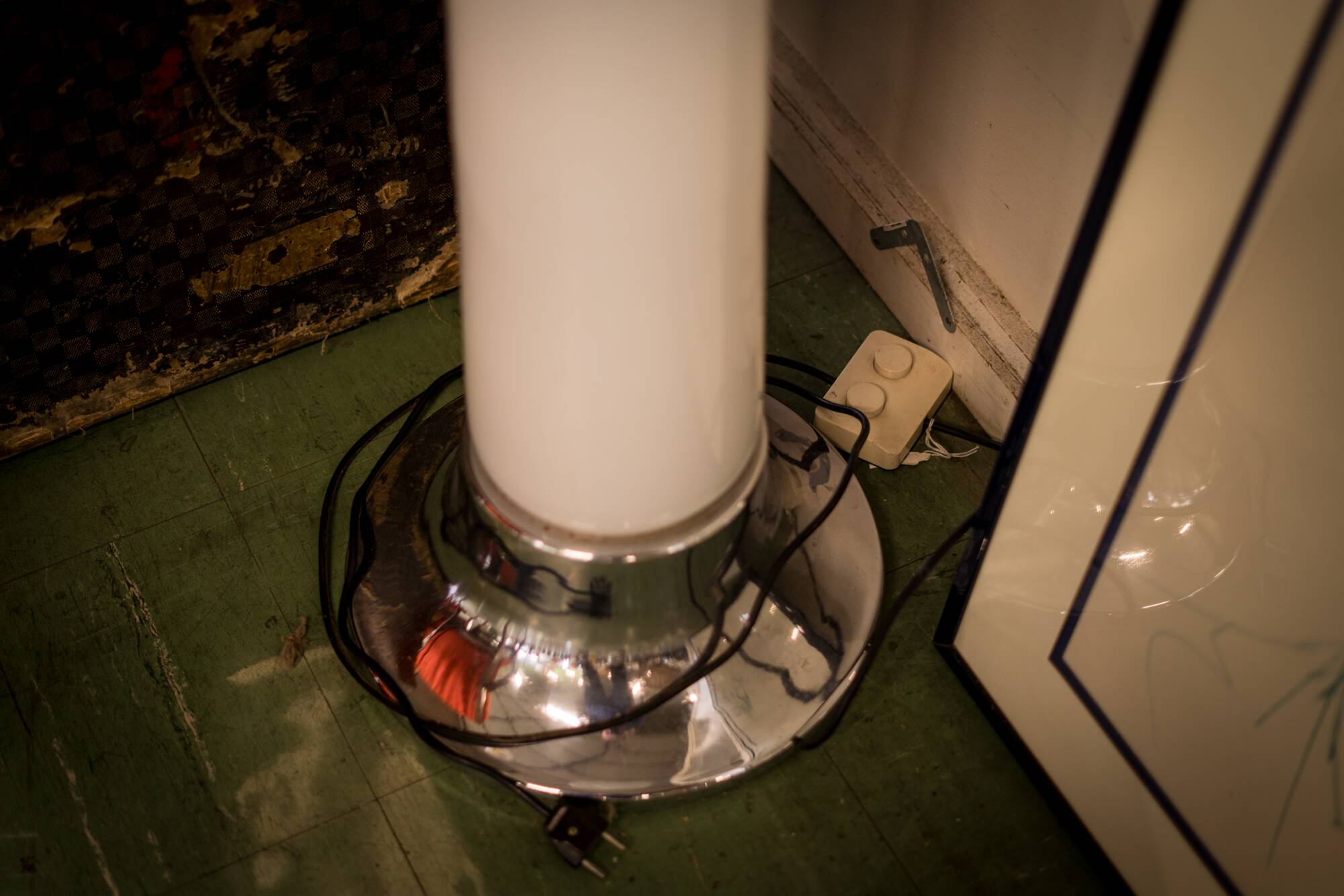 DLG floor lamp Carlo Nason for Mazzega, 1960s