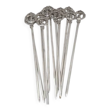 Christofle, 12 hâtelets, brochettes, piques à viande en métal argenté, ancre.