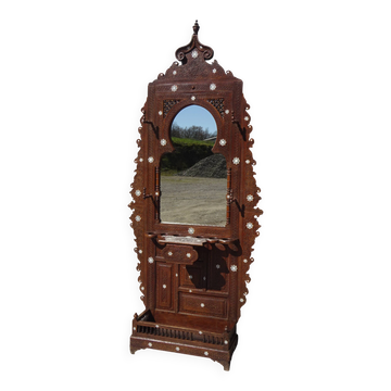 Old Syrian entrance furniture