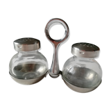 Pepper shaker
