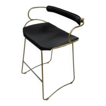 Tabouret de bar avec dossier en laiton vieilli et cuir noir