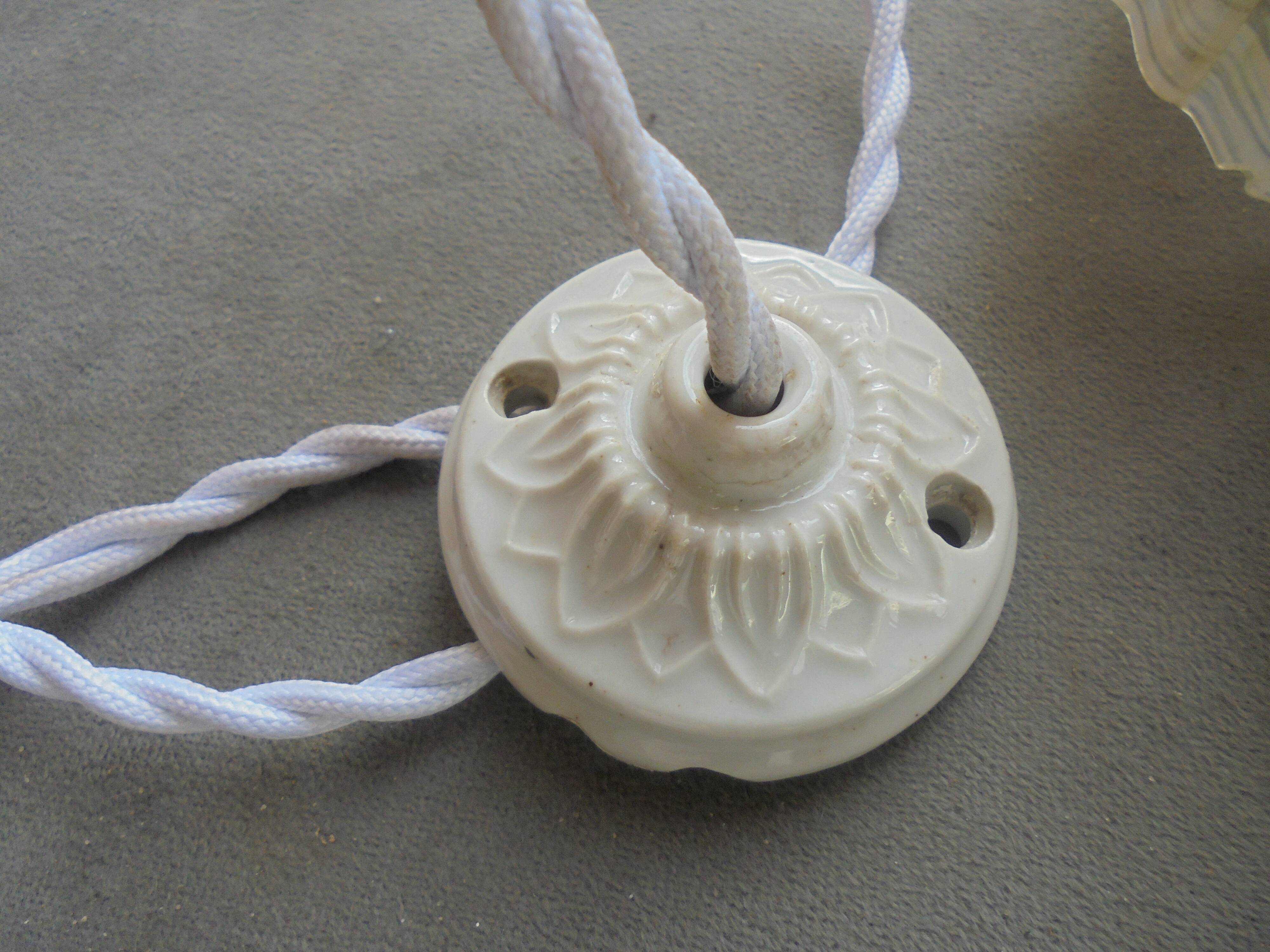 Suspension Opaline Plissée Décor Clichy MarbréPlafonnier porcelaine fil neuf