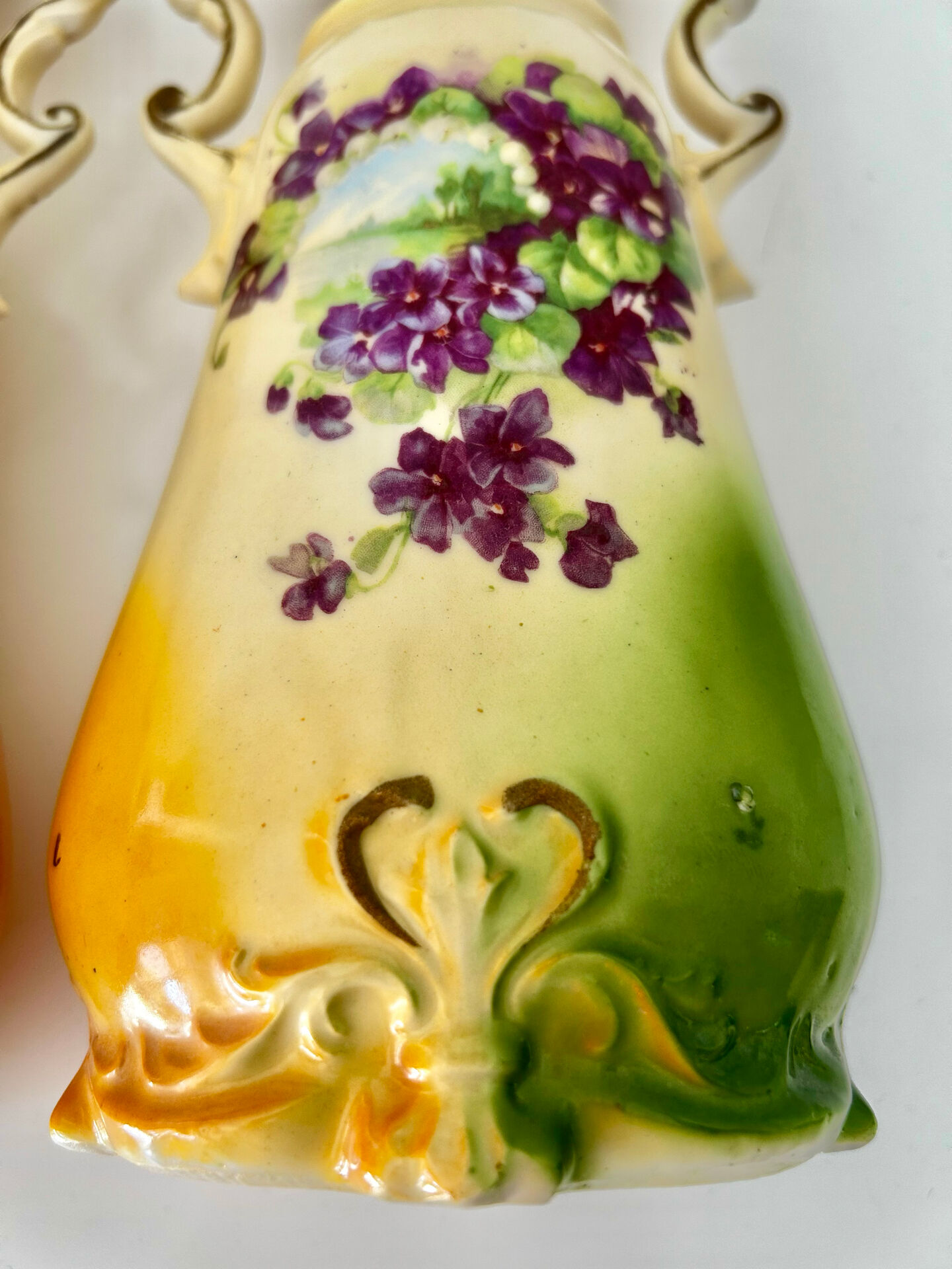 Paire de vases anciens Art Nouveau -Robert Hanke ( Autriche)