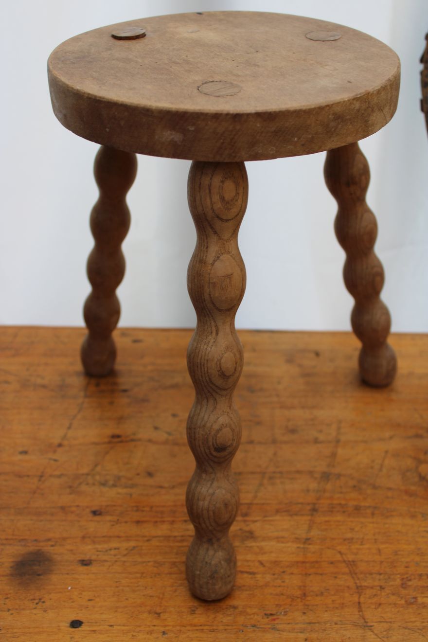 Tripod stool