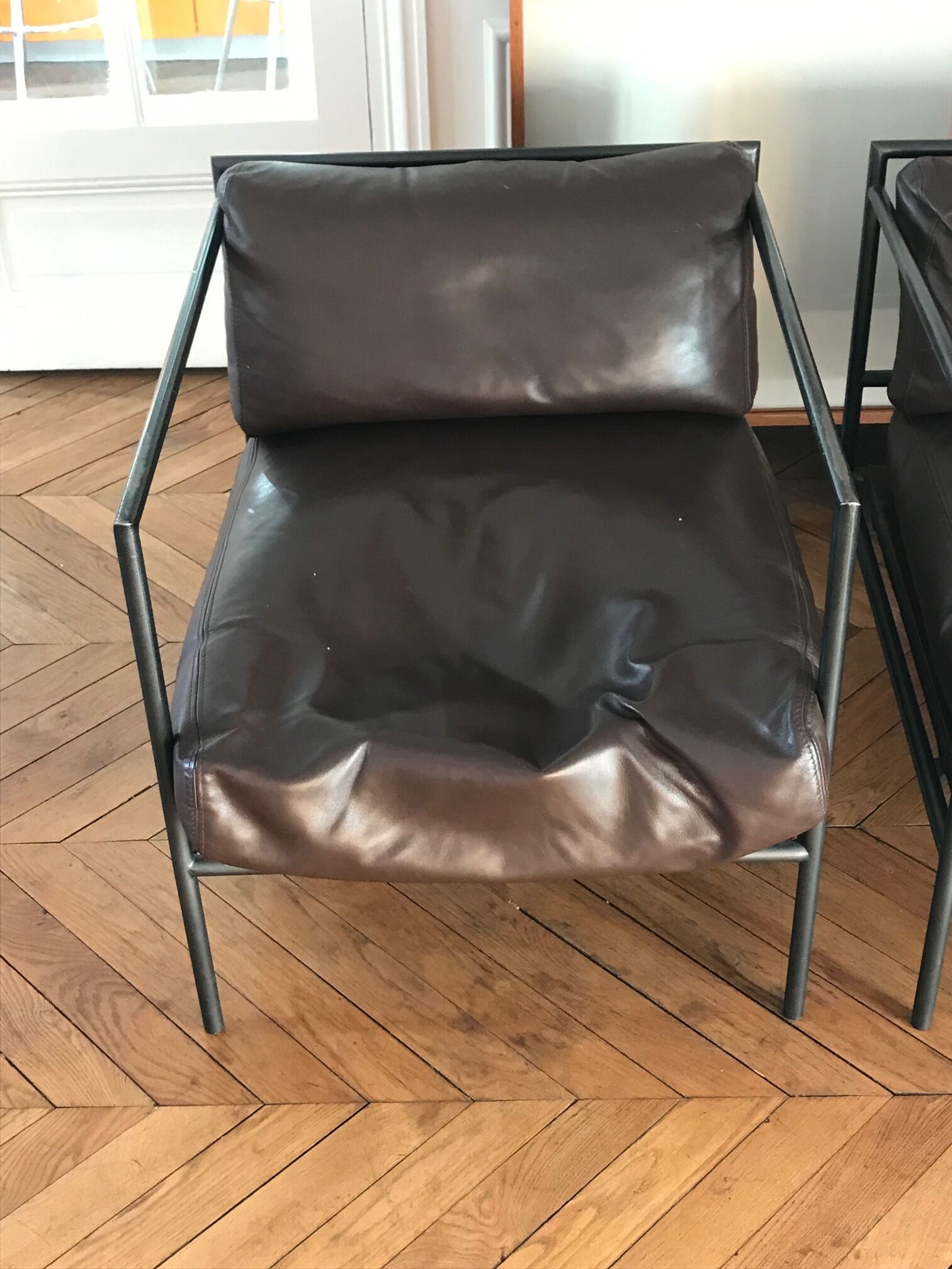 Set of 2 metal and brown leather armchairs Julie Prisca