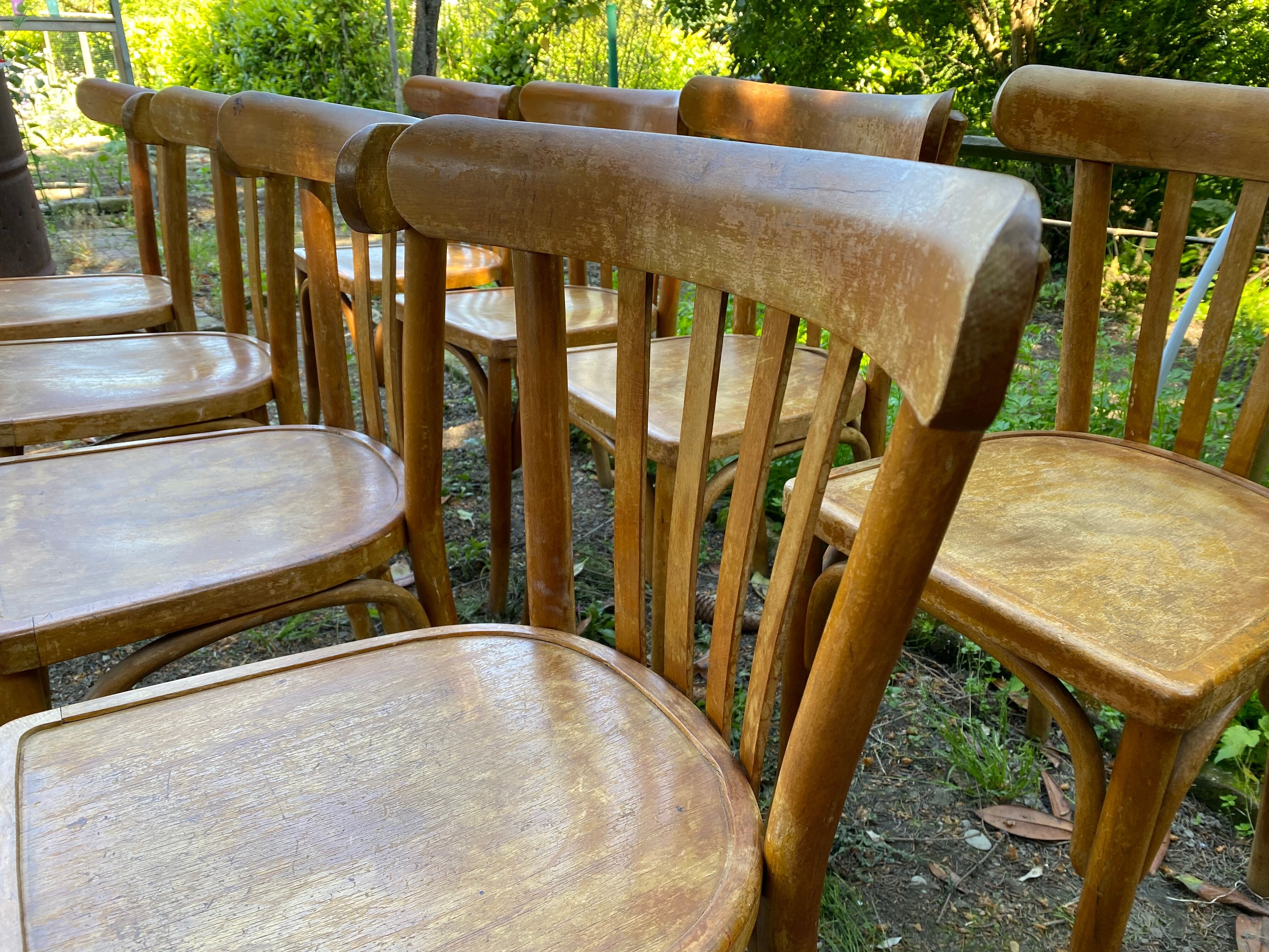 Lot de 8 chaises de bistrot vintage 1950