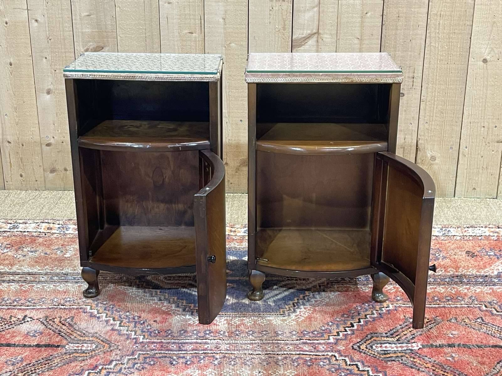 Paire de chevets anglais en chêne des années 50