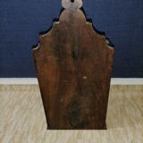 Provencal box walnut with flour or salt