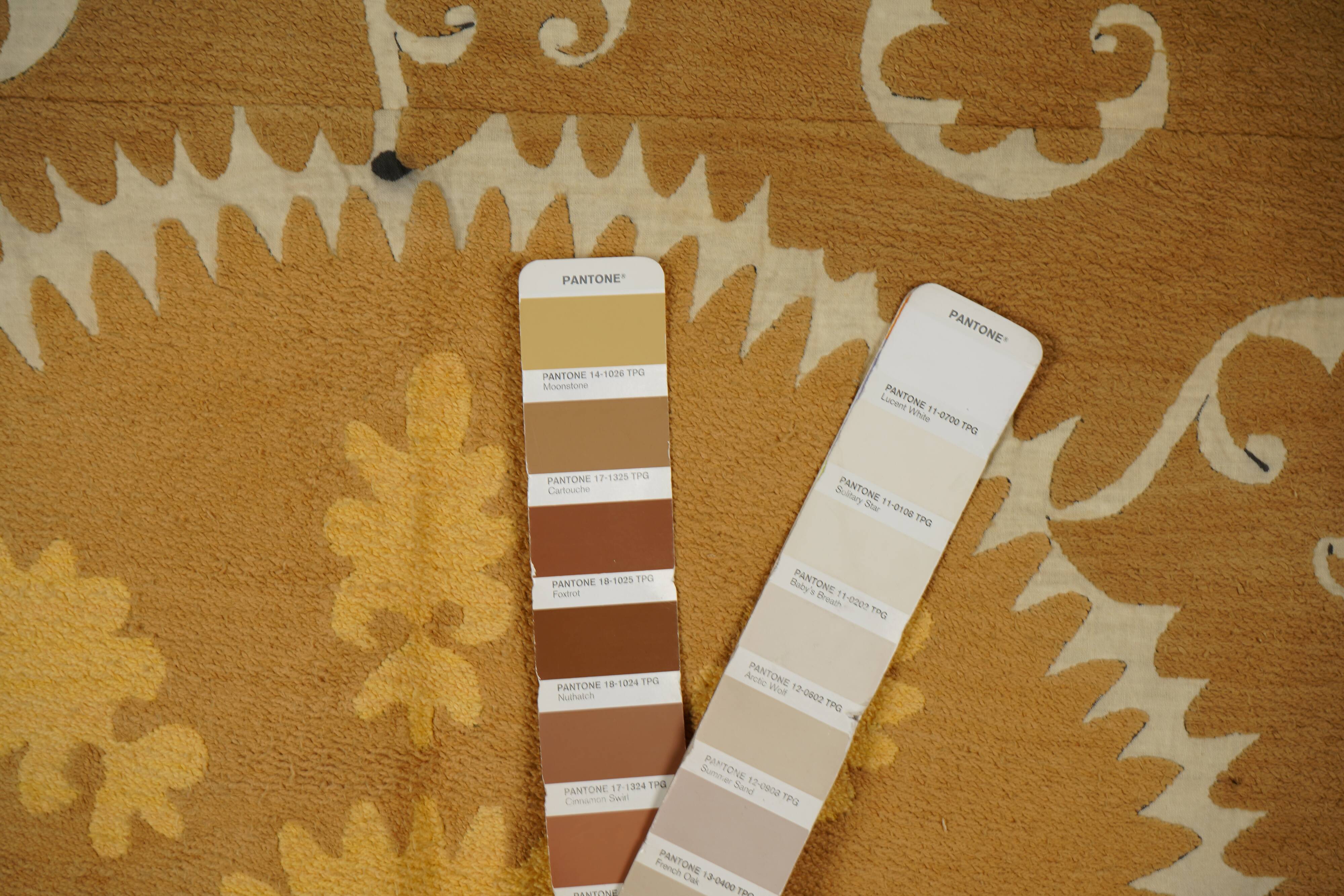 Hand-knotted rug, vintage Turkish rug 113x134 cm