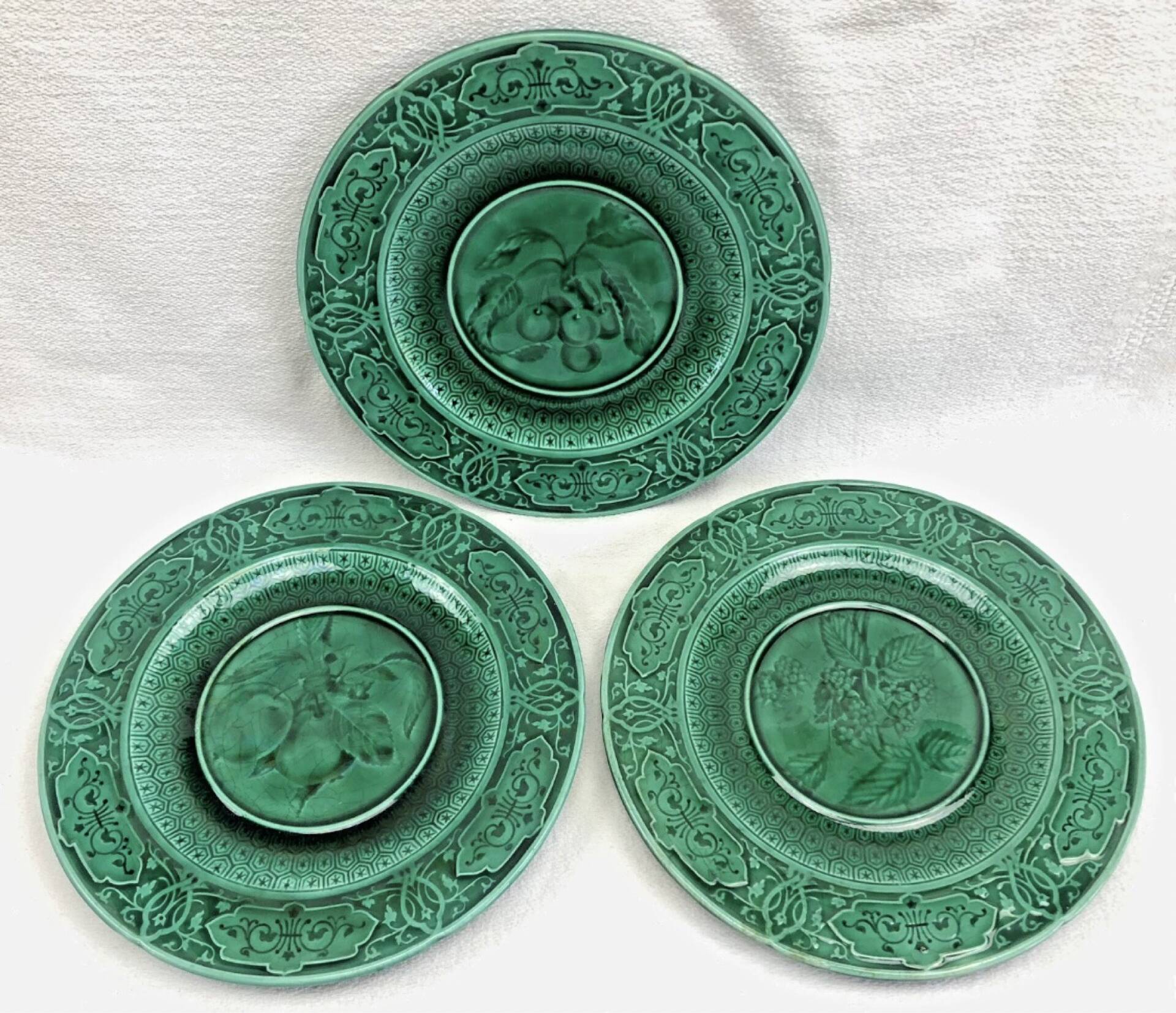 3 fruit plates Sarreguemines majolica shaded enamel Rubelles
