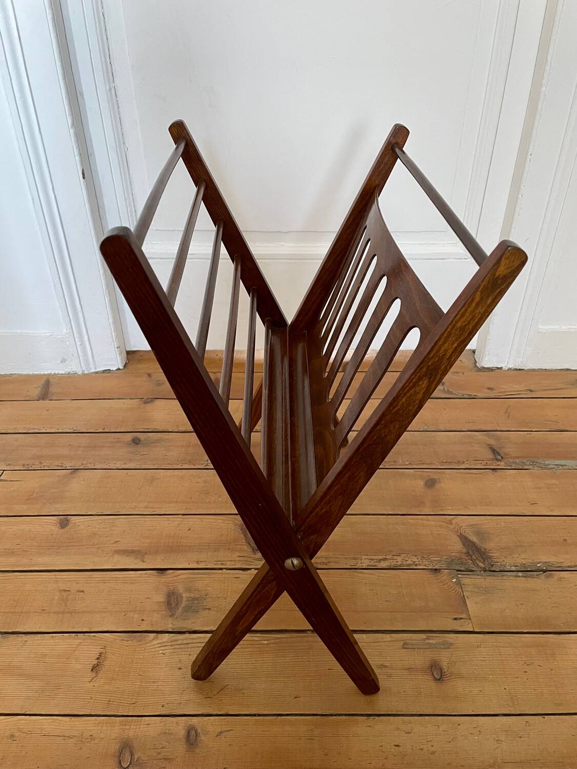 Scandinavian vintage magazine rack