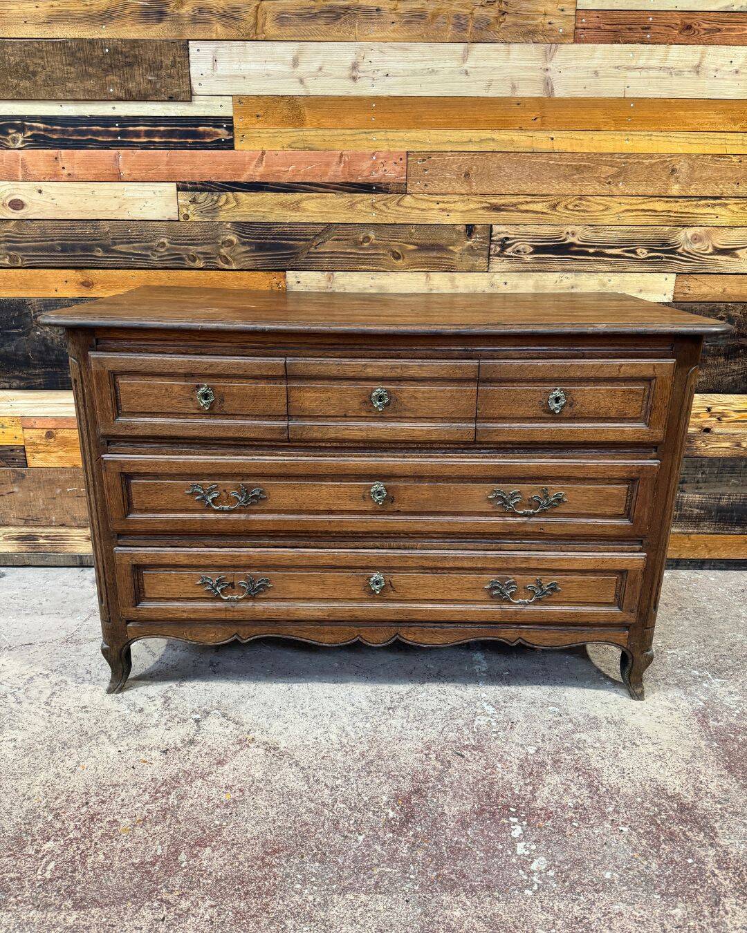 19th-century oak chest of drawers