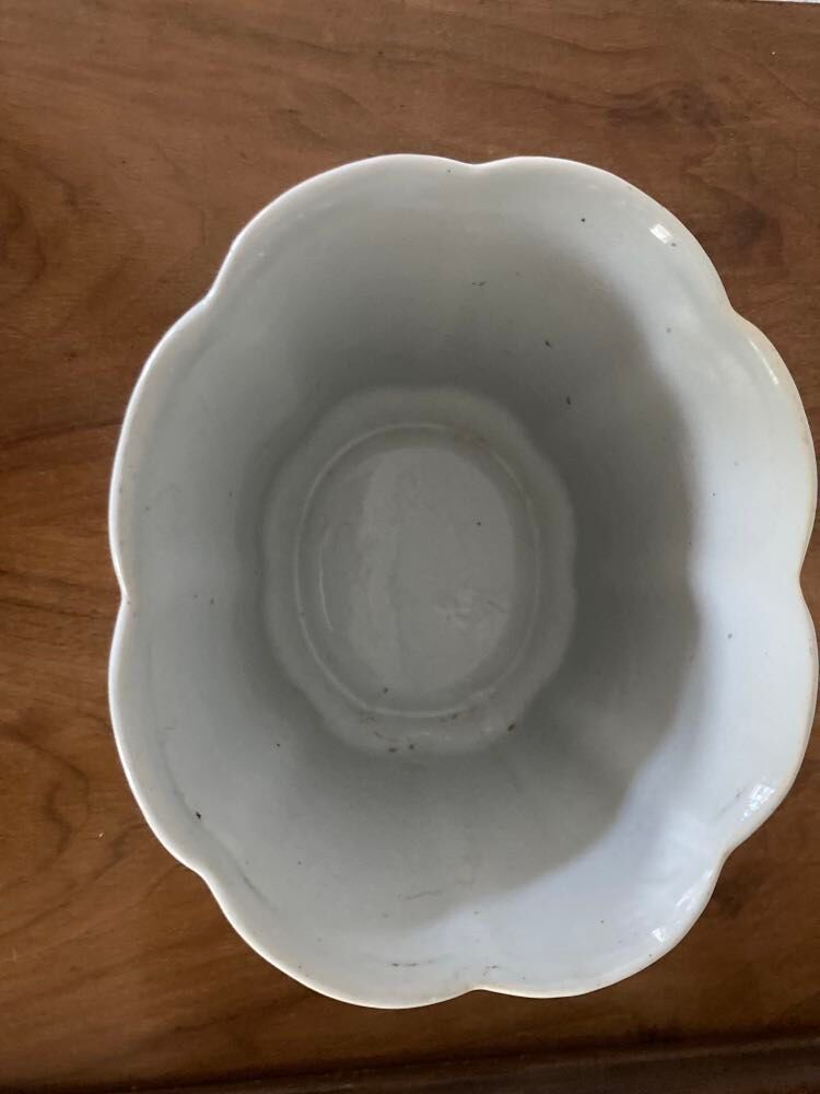 Tobacco leaf planter