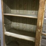 Old showcase