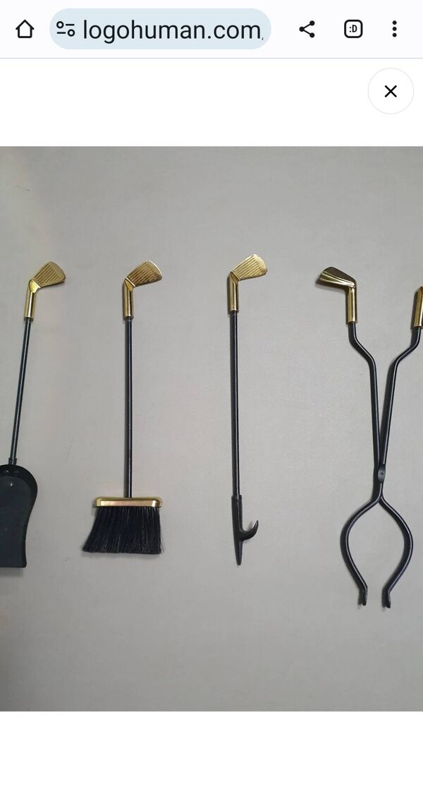 Ensemble vintage de cinq outils de cheminée en laiton dans des clubs à thème de golf, France vers les années 1950