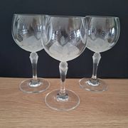 3 verres à vin  ballon en cristal de bohème