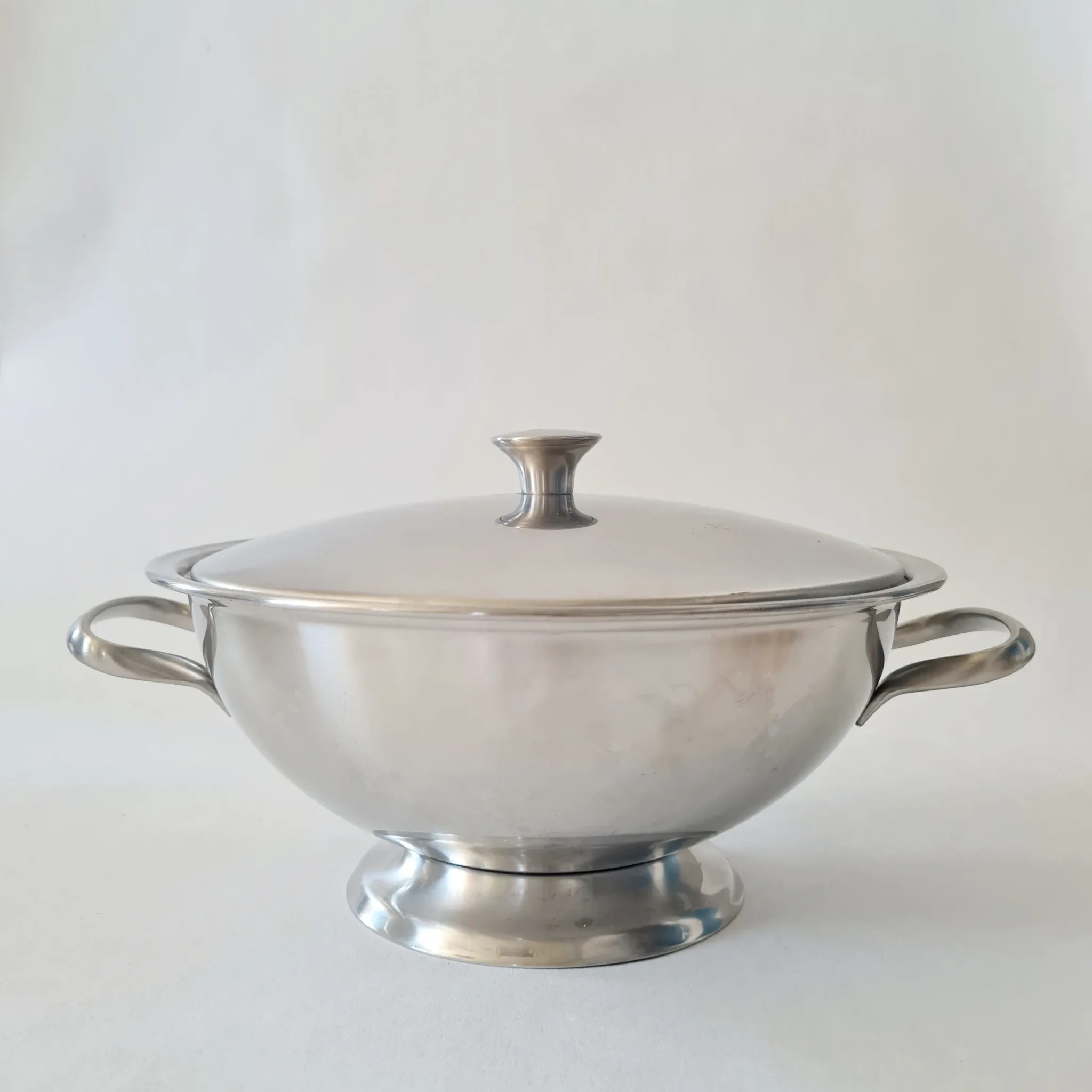 Soupière / légumier couvert inox 18-8 – Guy Degrenne