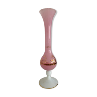 Pink opaline soliflore vase