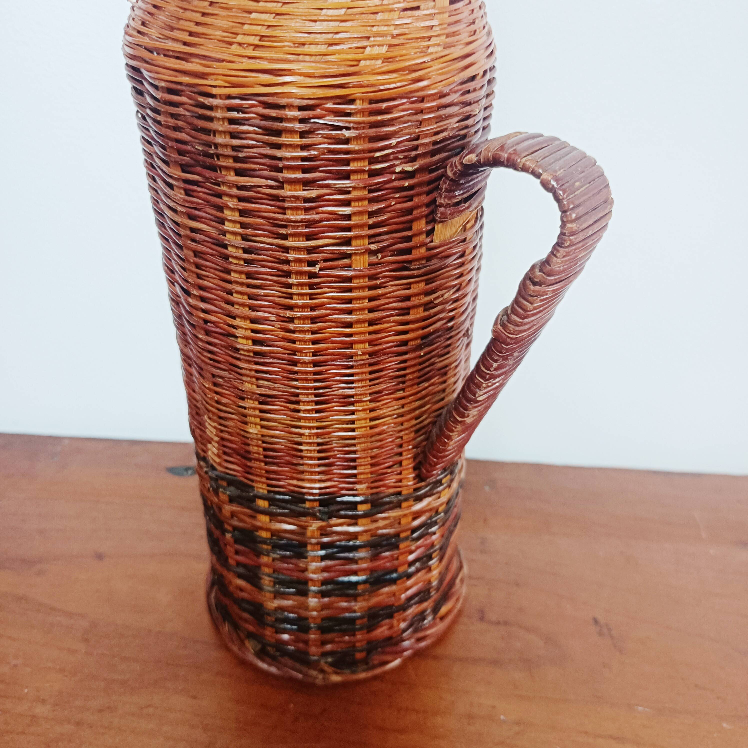 Old wicker thermos, small format