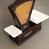 Vintage merchant's scale in bakelite burgundy