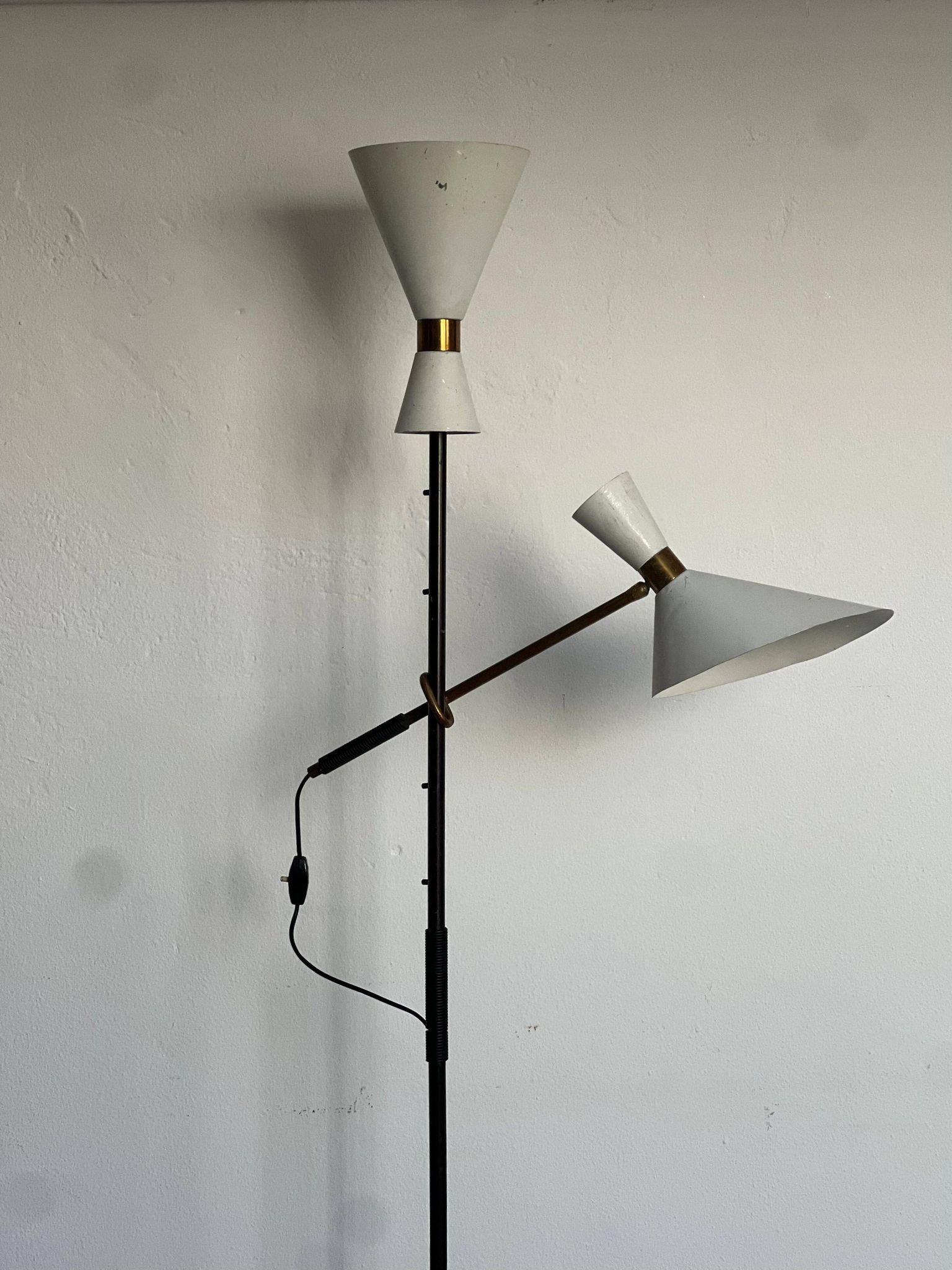 Floorlamp Pelikan – Design by J.T. Kalmar, Manufactured by Kalmar, Vienna, 1950s