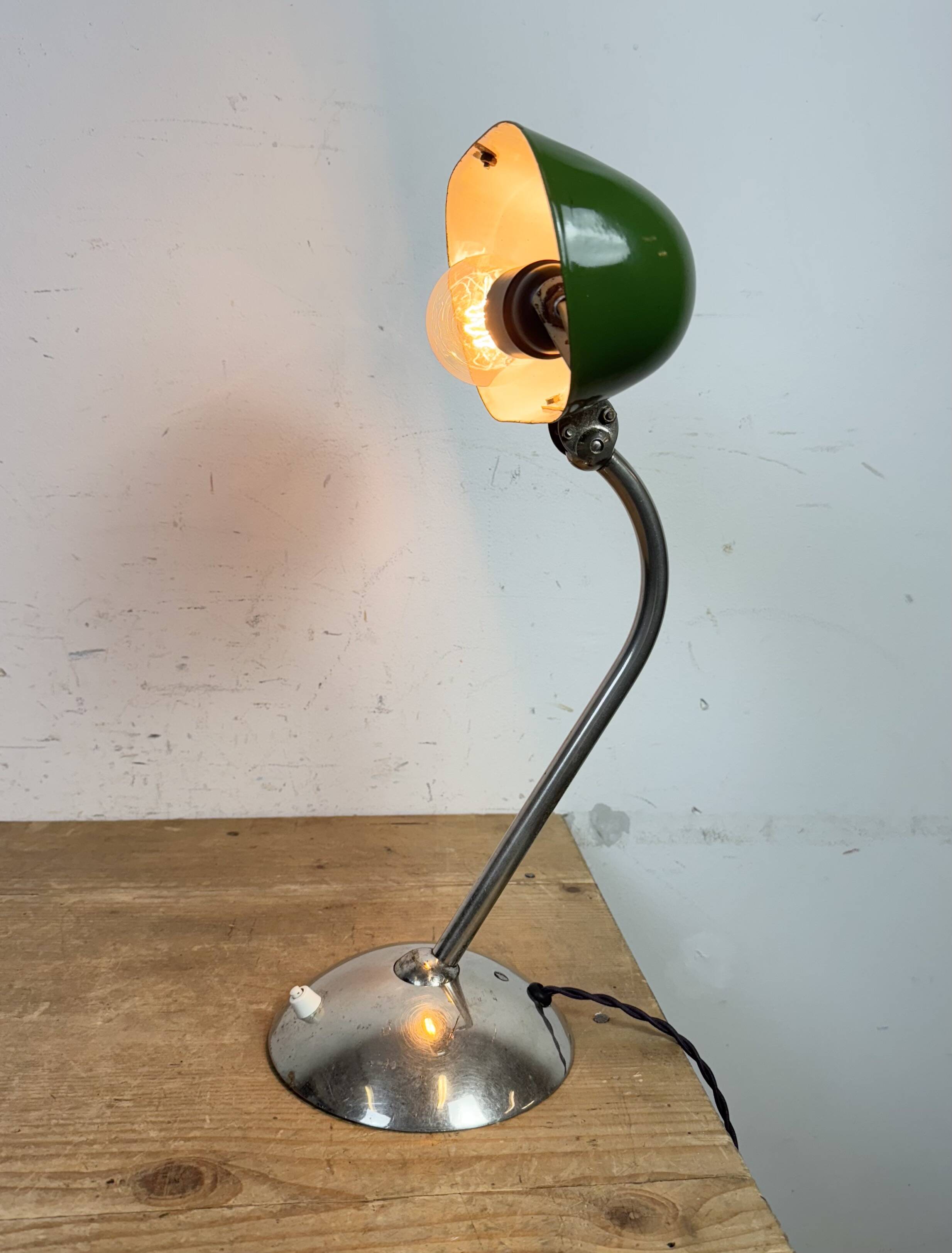 Vintage Green Enamel Bankers Table Lamp, 1950s