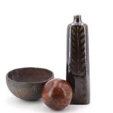 Empty tumbler pocket in ceramic by Brigitte Marionneau