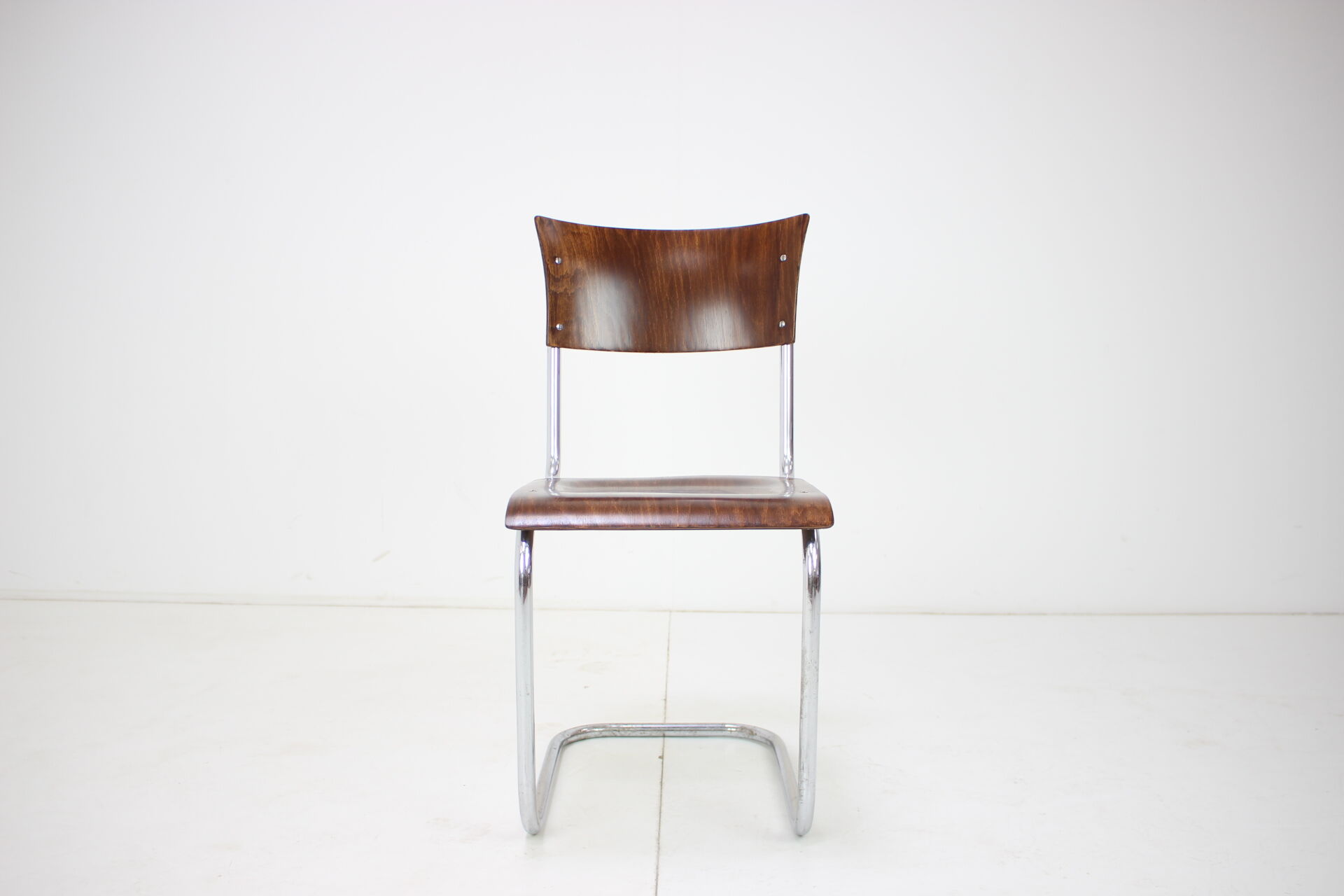 Art deco chair designed by mart stam, type s10, 1930