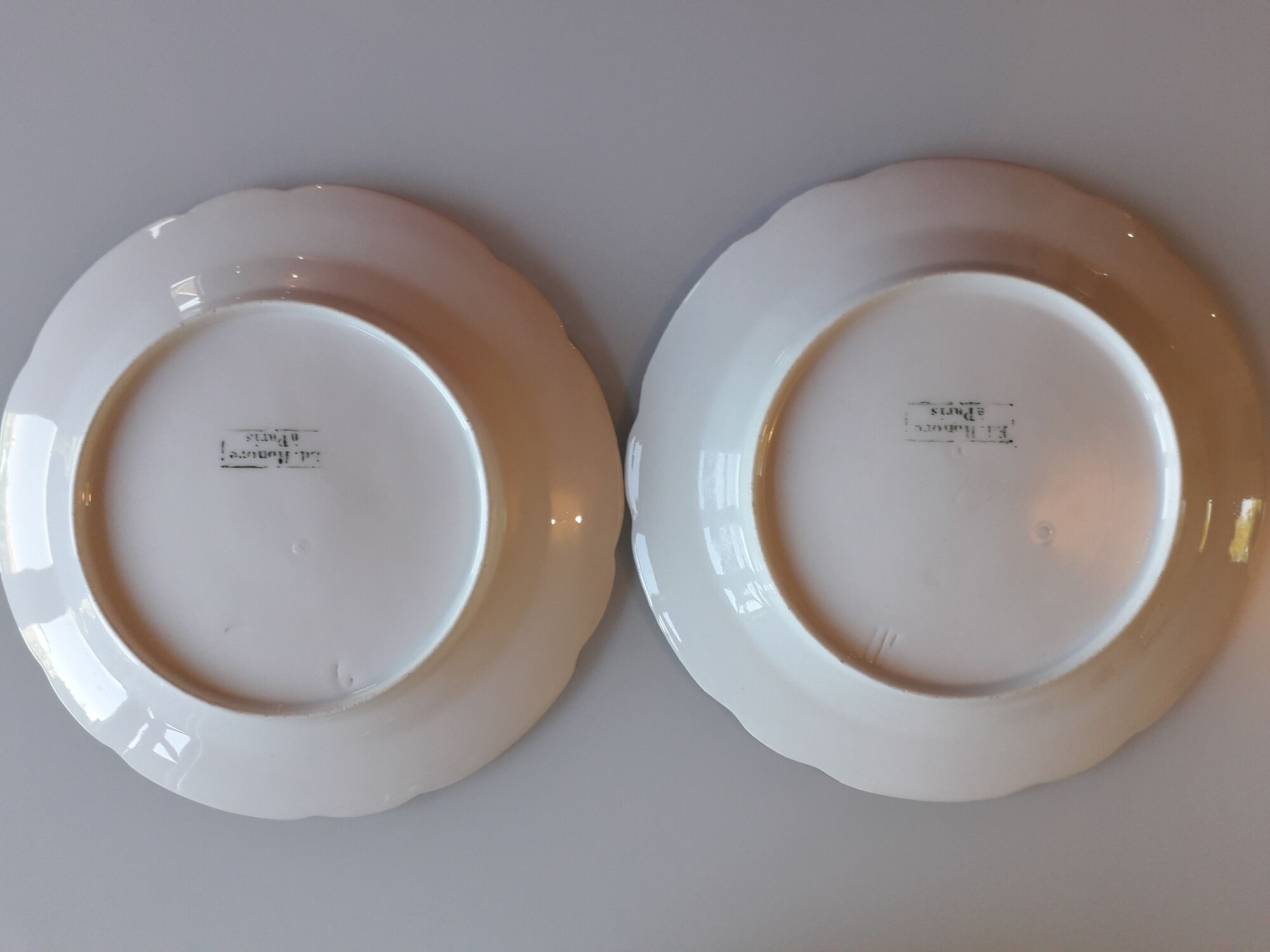 Set of 13 porcelain plates from PARIS - EDMOND HONORE - Early nineteenth