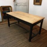 Farm table