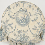 Toad armchair and its ottoman