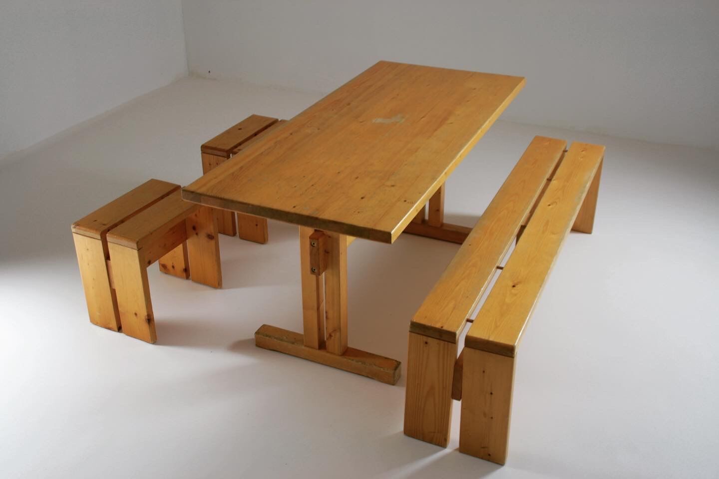 Table, bench and stools Les Arcs by Charlotte Perriand, France, 1960