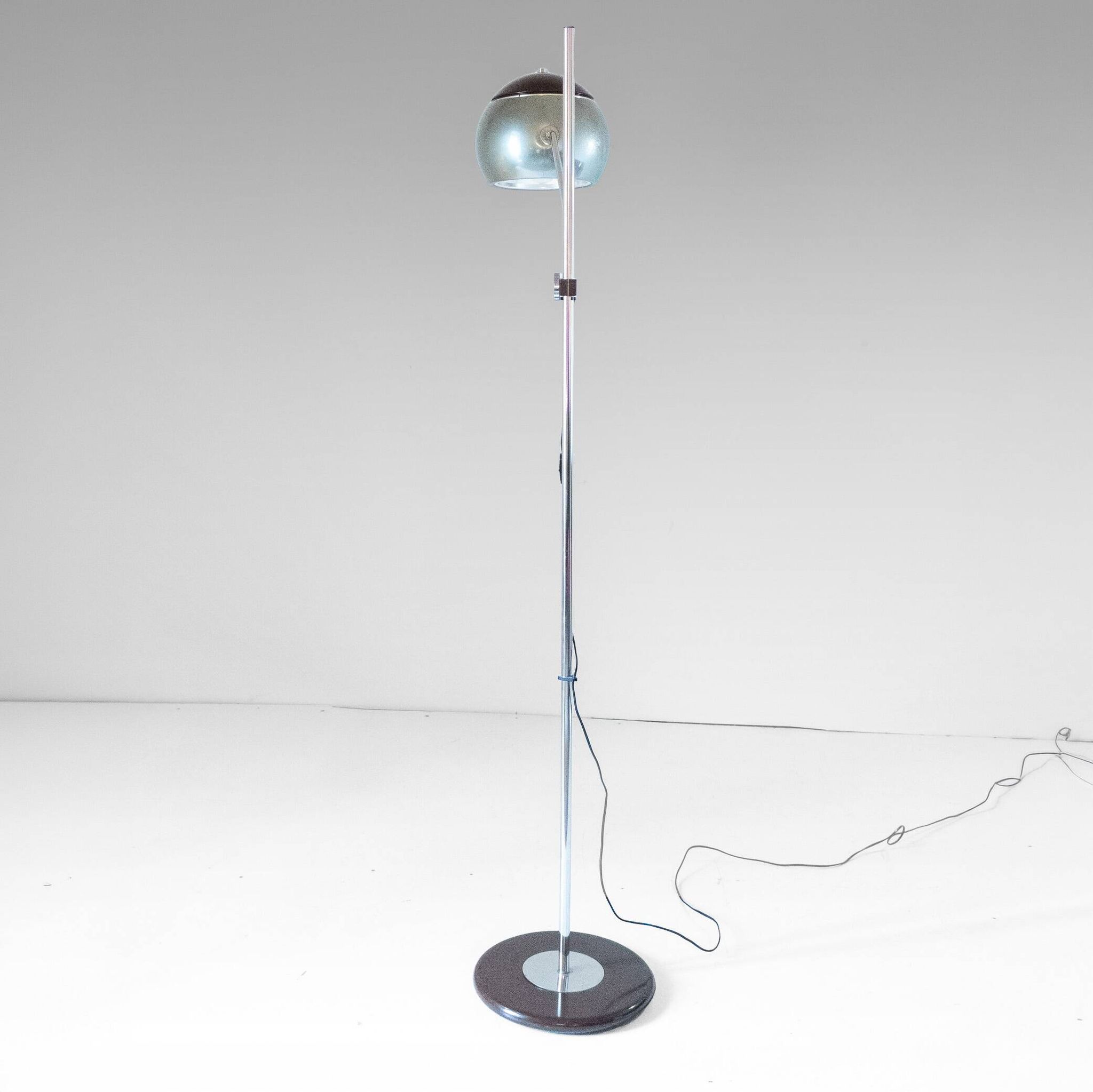 Vintage Floor Lamp, Chromed and Metal Structure, Italy 1960s