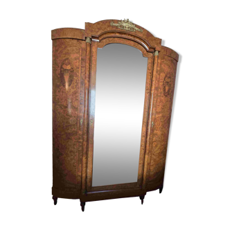 Armoire