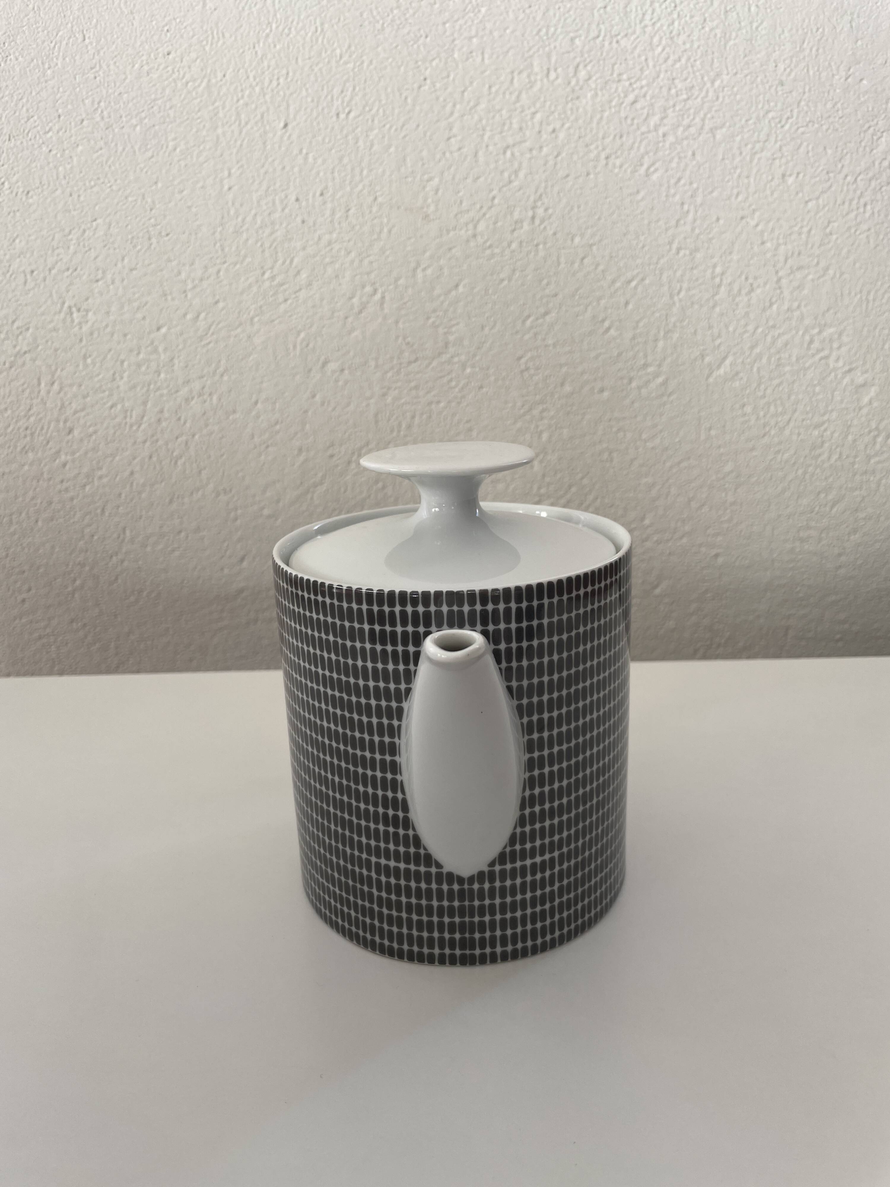 Medaillon Onyx tea set by Theo Baumann and Richard Scharrer for Thomas