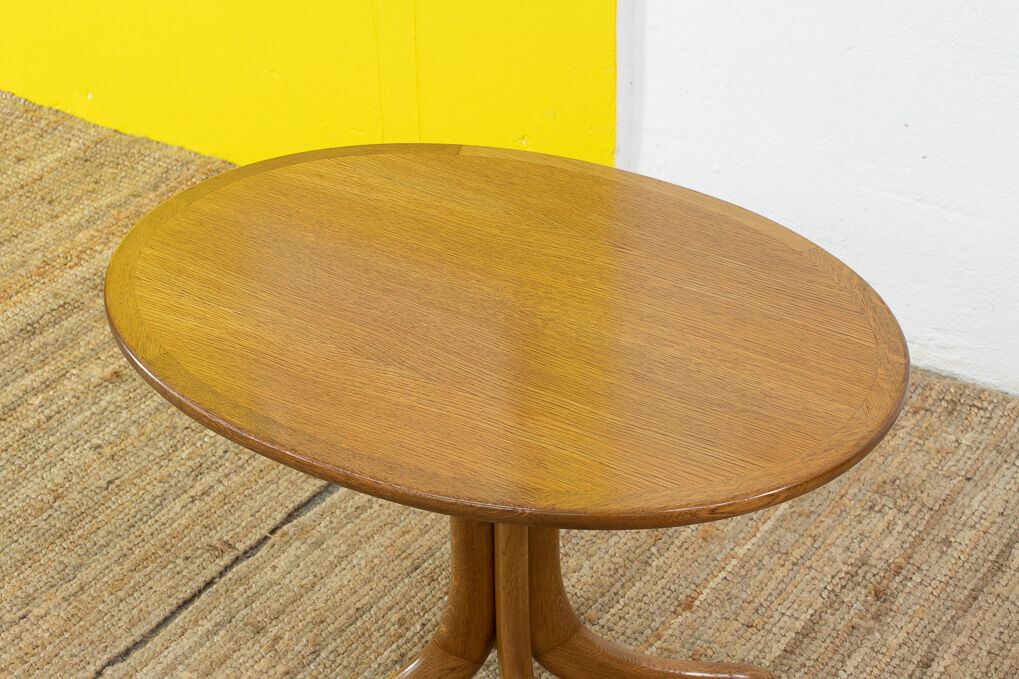 Scandinavian coffee table 80 cm