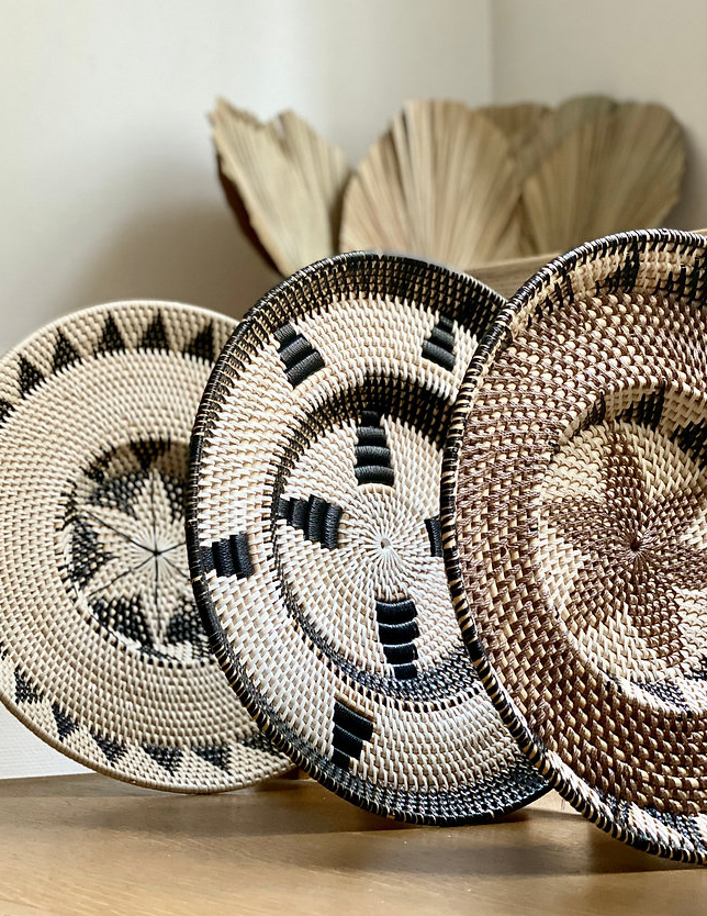 Round ethnic Balinese rattan tray