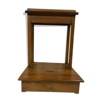 pray gods nineteenth Walnut