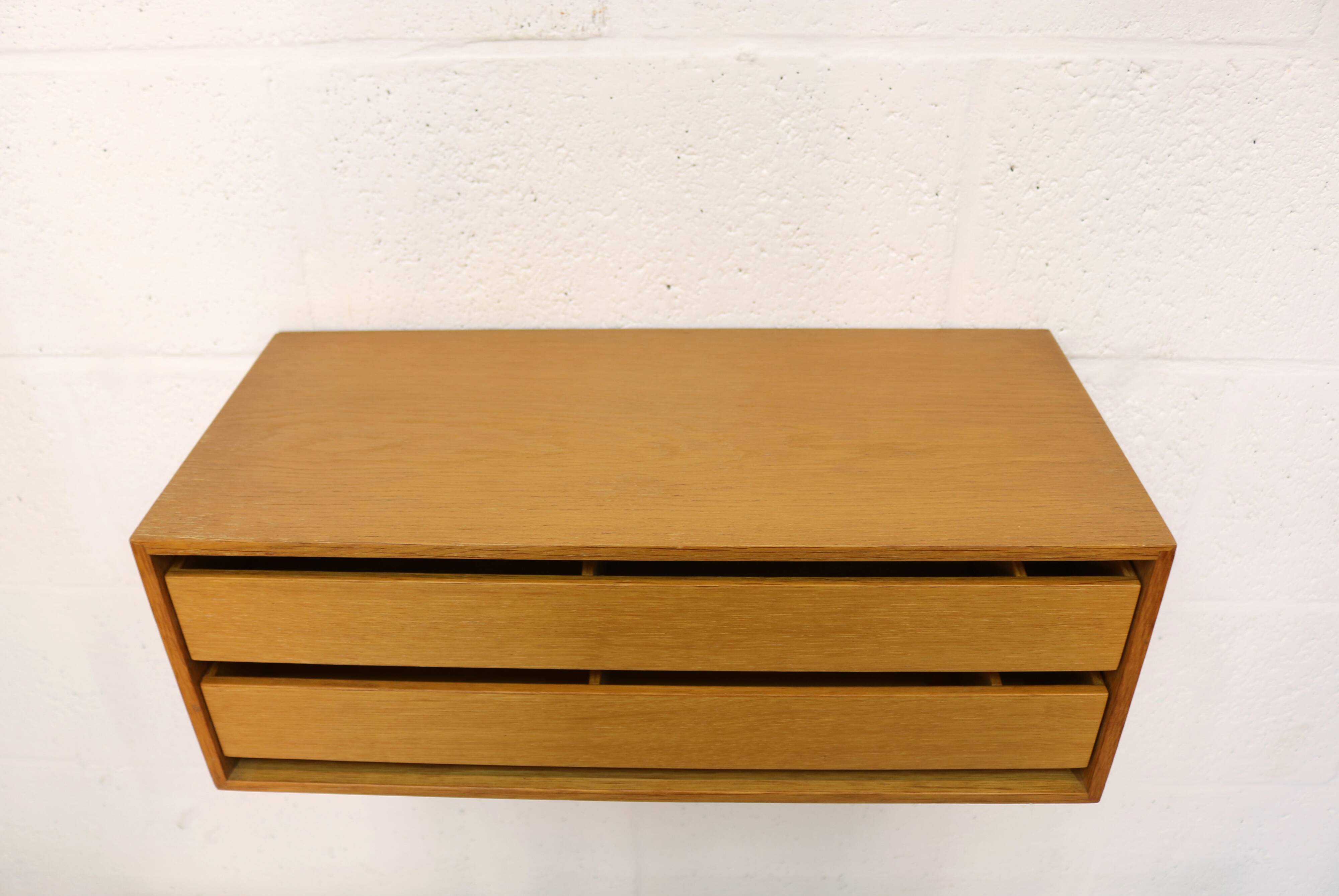 Rare floating nightstand  in oak wood with  drawers - Denmark 70