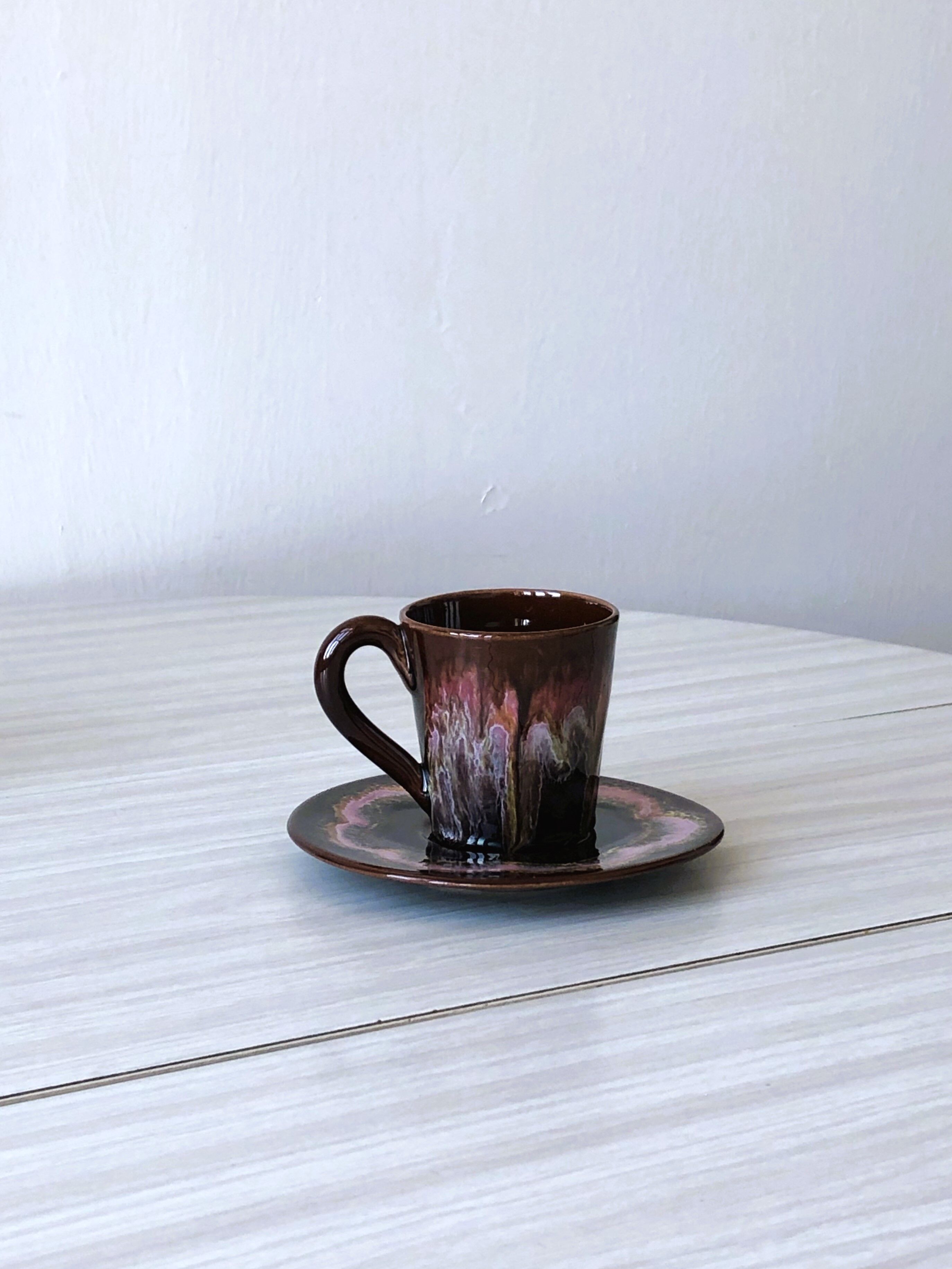 Vallauris coffee cups and bowls Pink and brown