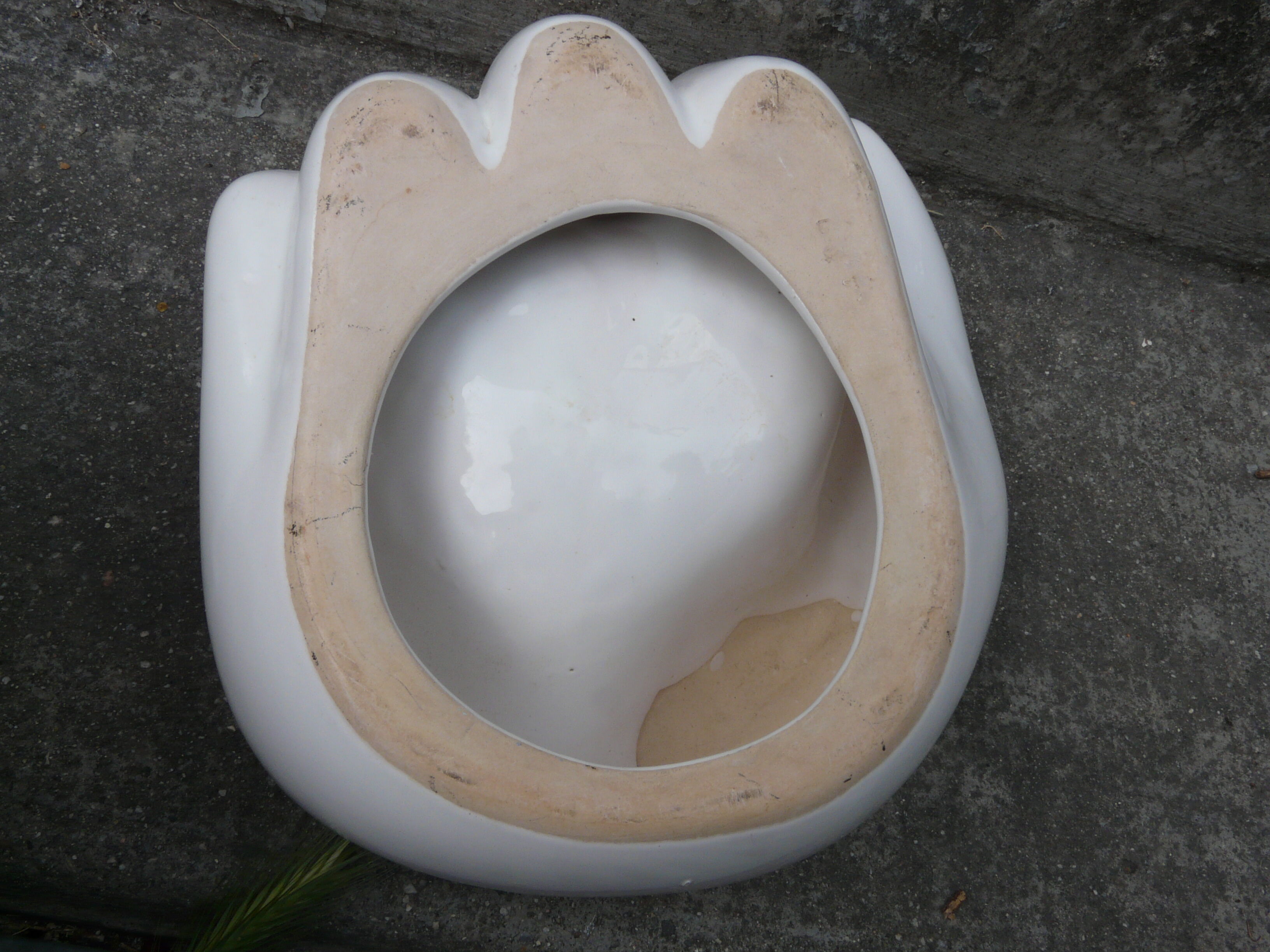 Trinket bowl pocket hand shape 70