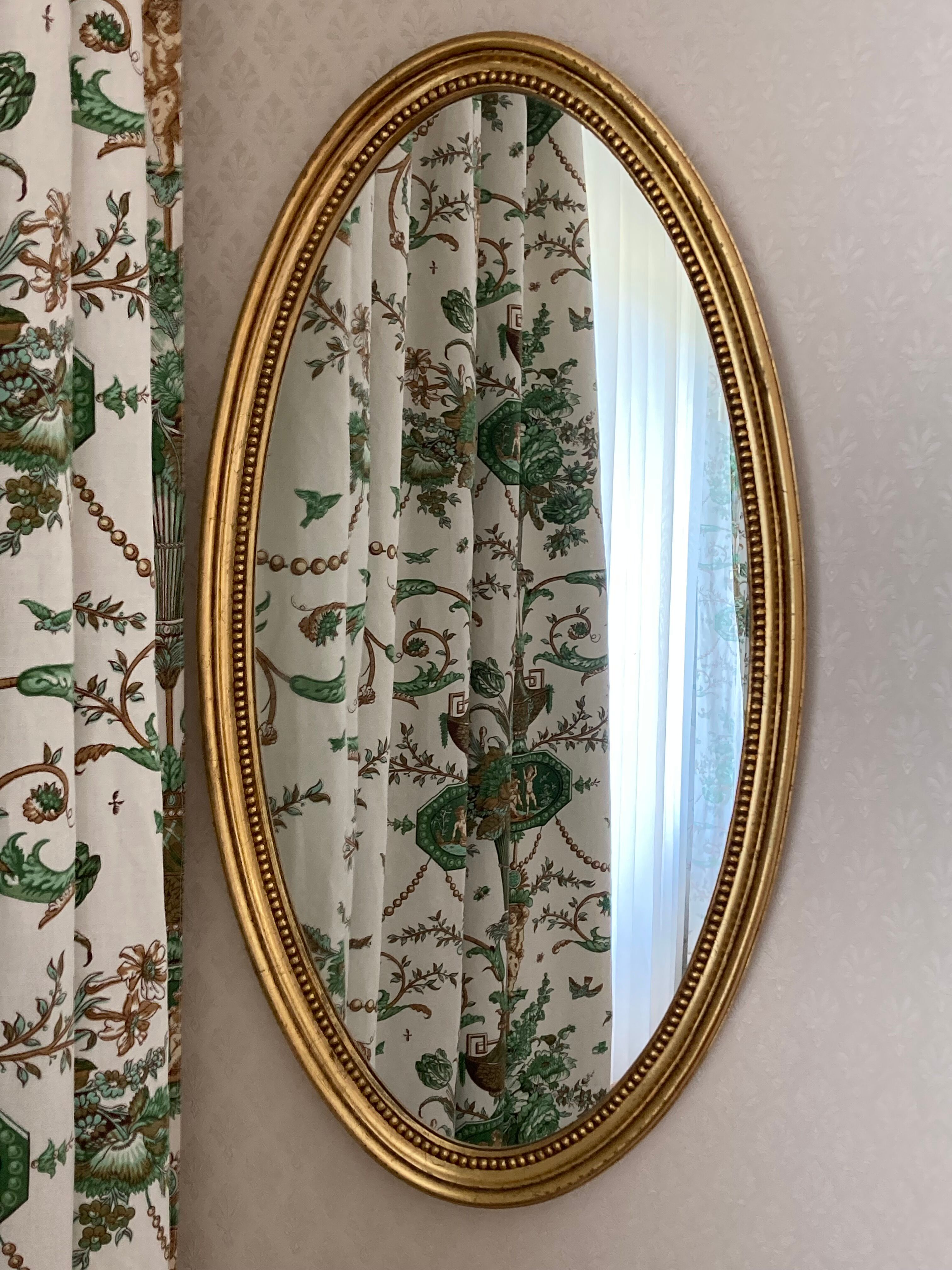Oval mirror 36x67cm