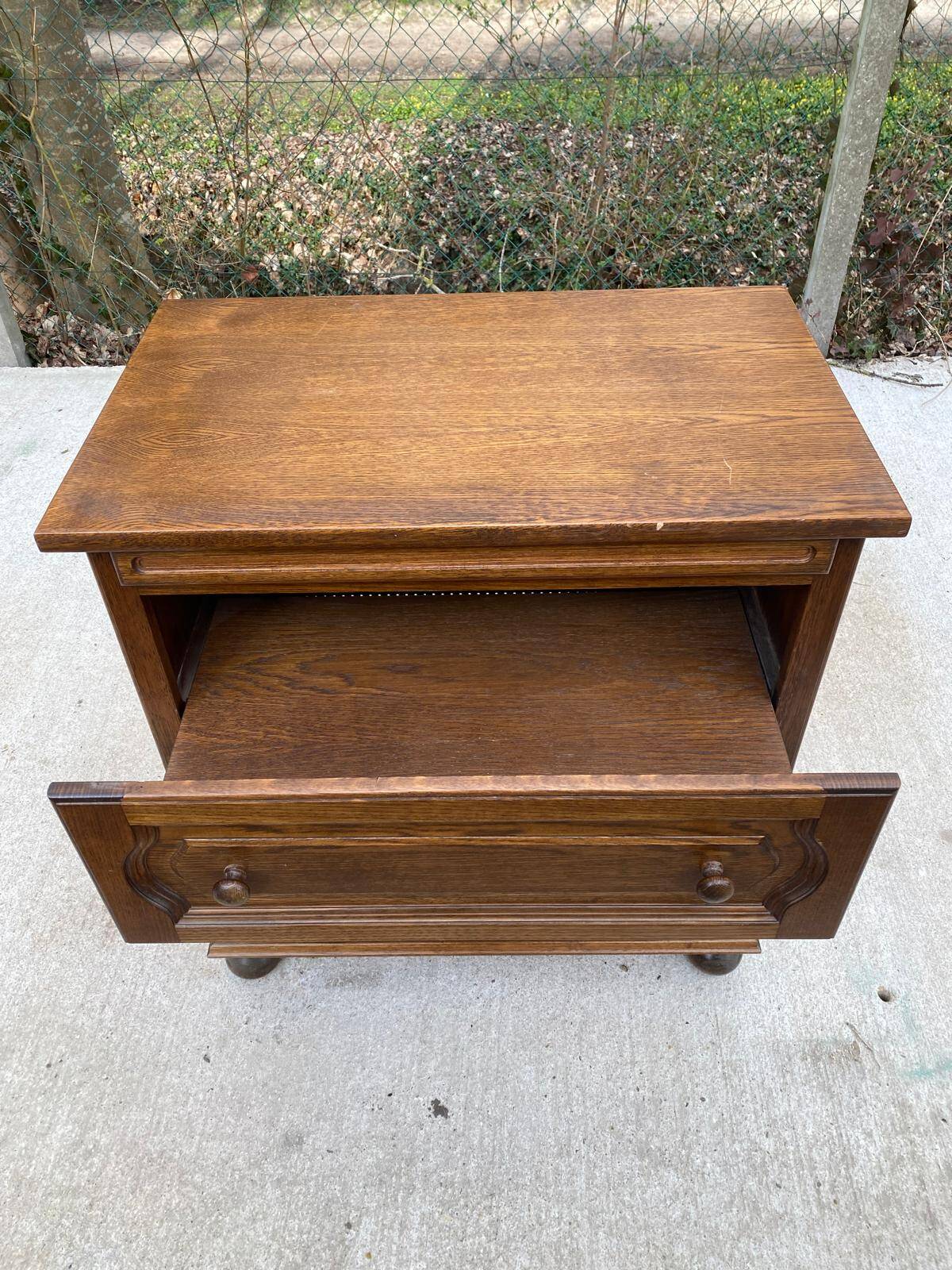 English sideboard with 2 doors, solid wood, medium satin oak