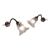 Paire d'appliques col de cygne en porcelaine, laiton et verre - mid.XXeme
